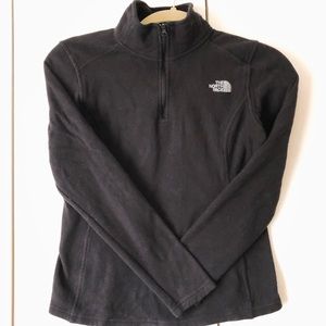 The North Face Fleece Pullover 1/4 Zip